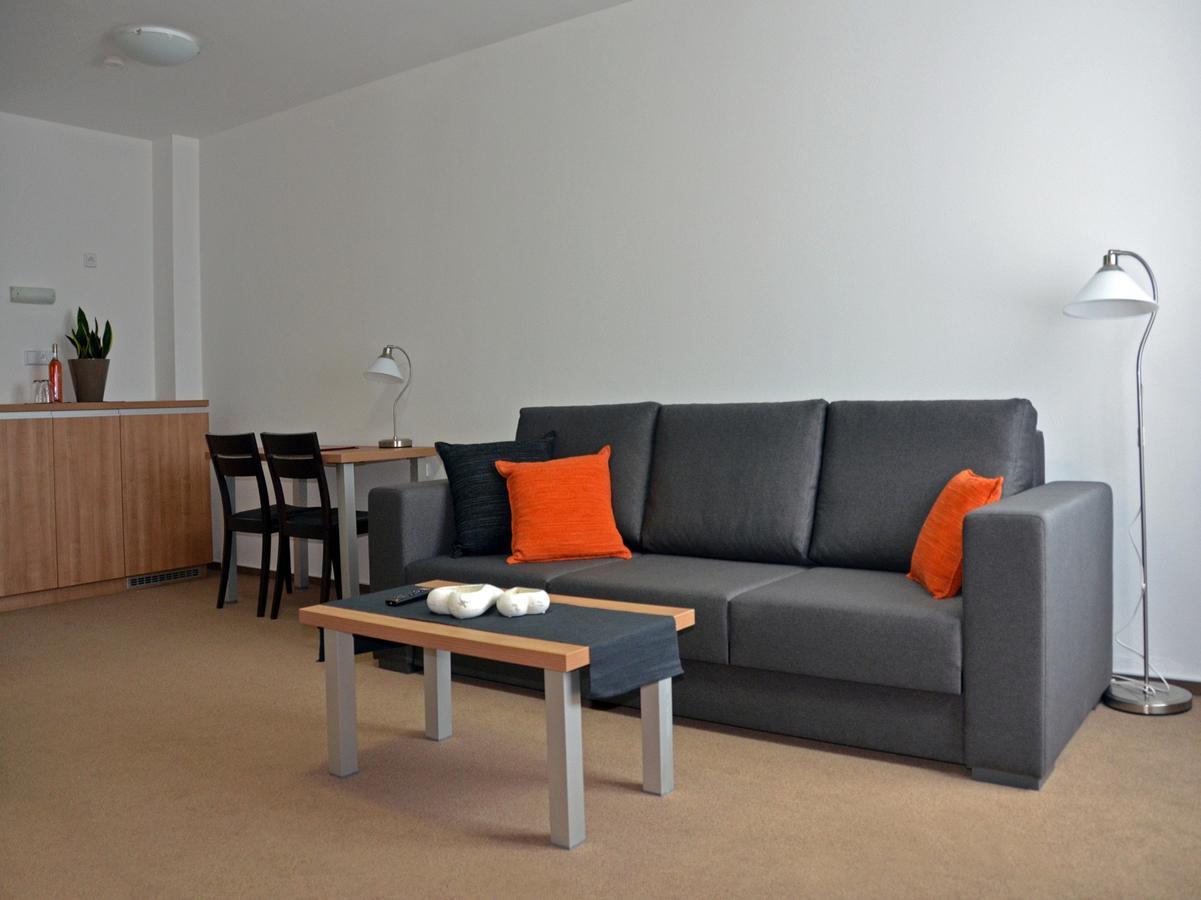 אוהרסקה הראדיסטה Hotel Fabrika מראה חיצוני תמונה
