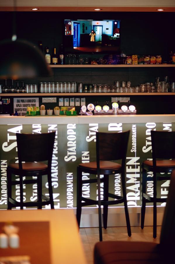 אוהרסקה הראדיסטה Hotel Fabrika מראה חיצוני תמונה
